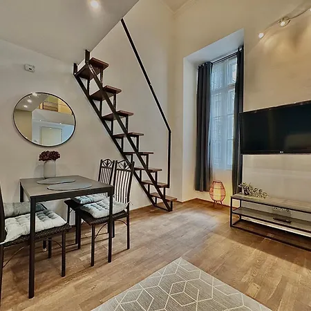 Blue Retreat בודפשט