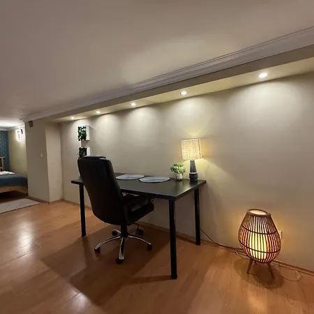 Blue Retreat בודפשט