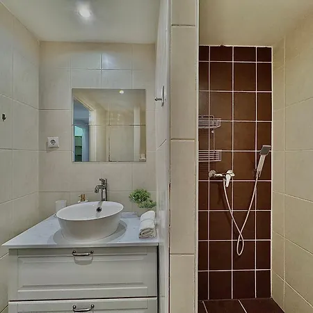 Blue Retreat Budapest